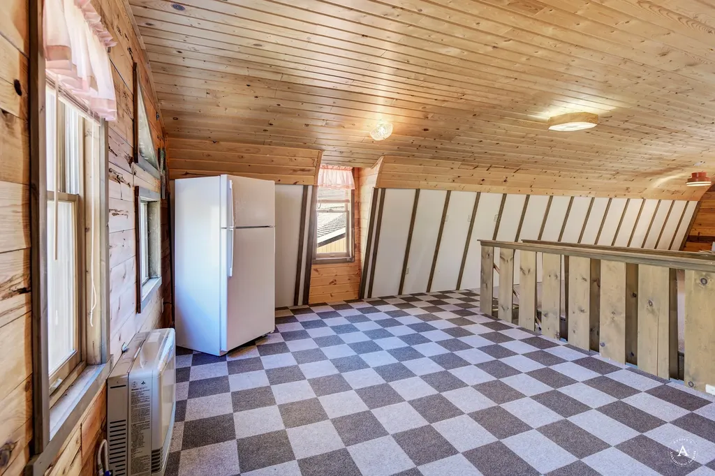 7 Meadow Lane Cascade MT 59421