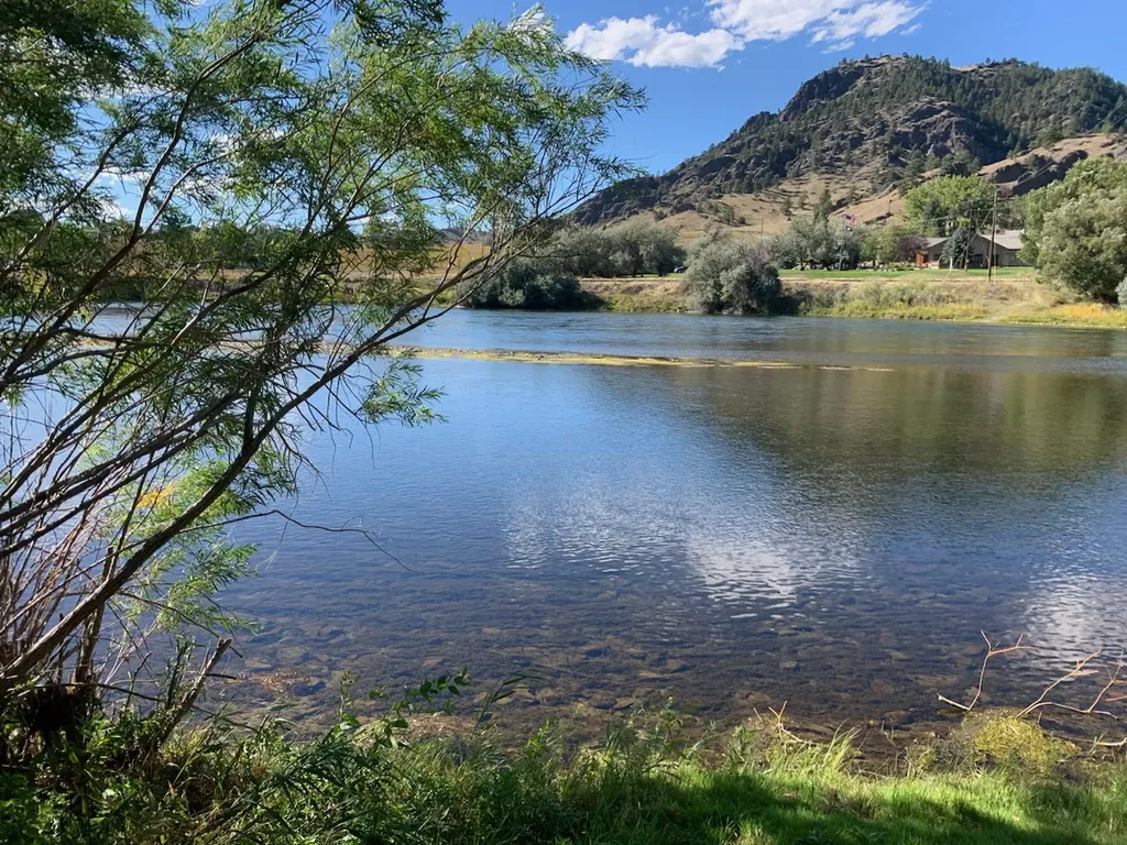 7 Meadow Lane Cascade MT 59421