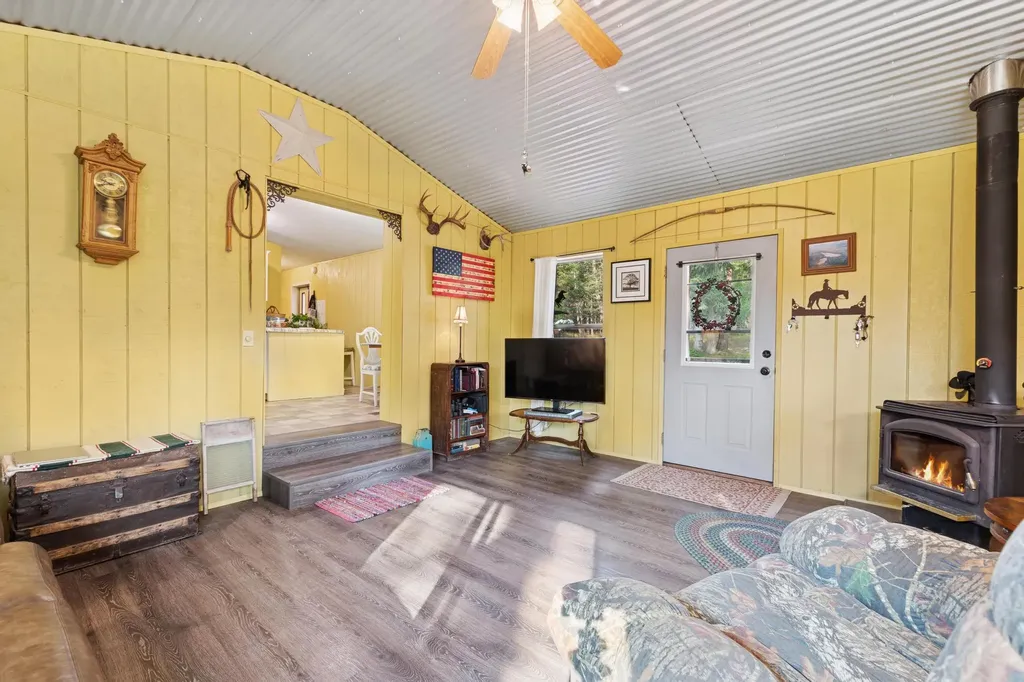 62 Sky Gate Road Kila MT 59920