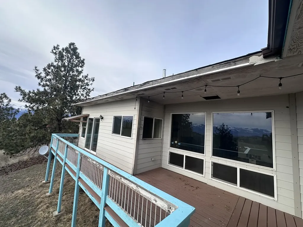 2155 S Sunset Bench Road Stevensville MT 59870