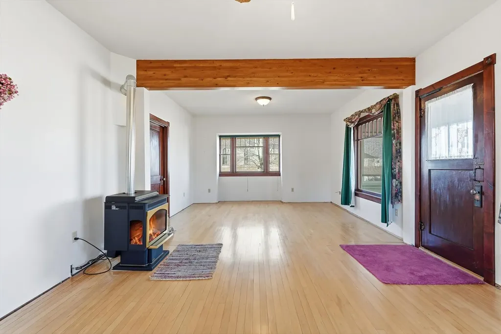 114 & 116 W Main Street Hall MT 59837