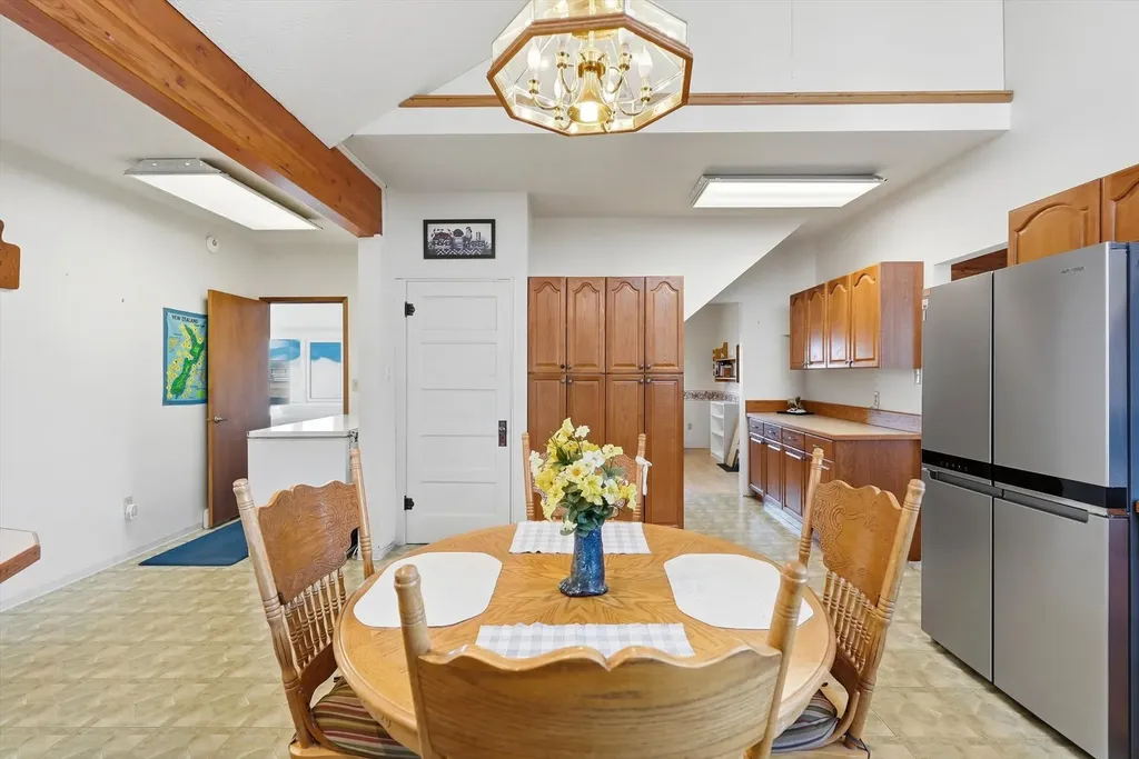 114 & 116 W Main Street Hall MT 59837