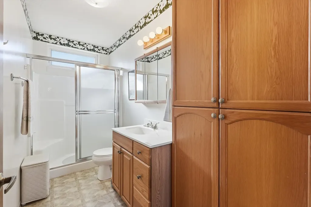114 & 116 W Main Street Hall MT 59837