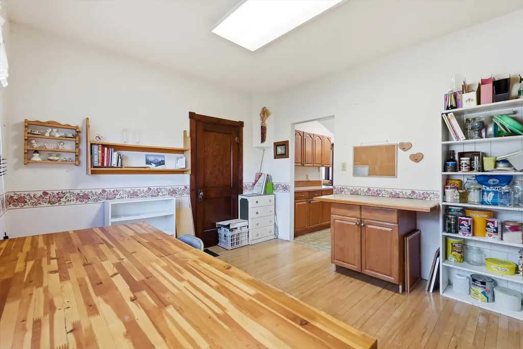 114 & 116 W Main Street Hall MT 59837