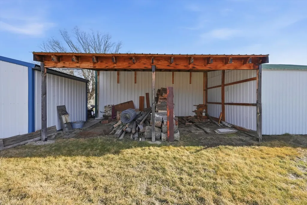 114 & 116 W Main Street Hall MT 59837