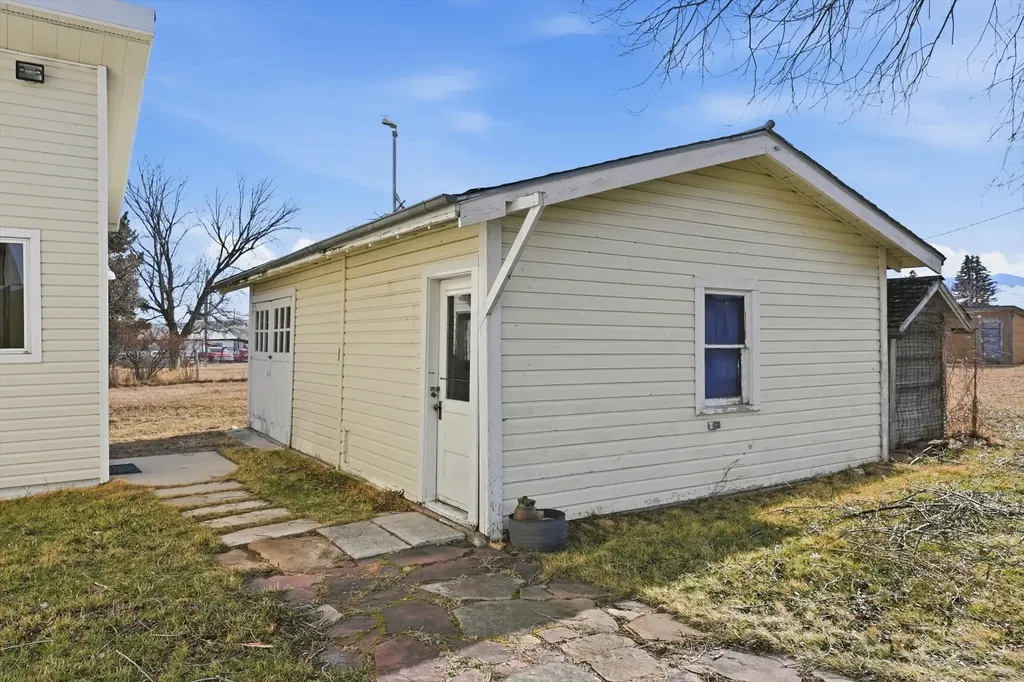 114 & 116 W Main Street Hall MT 59837