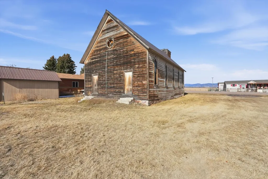 114 & 116 W Main Street Hall MT 59837