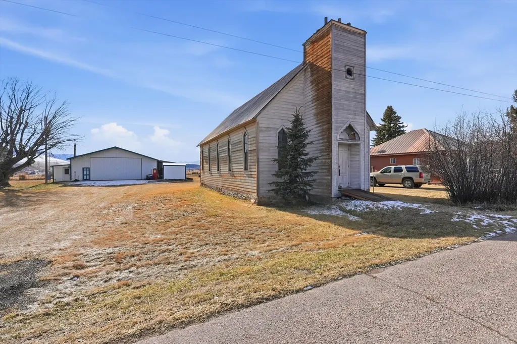 114 & 116 W Main Street Hall MT 59837