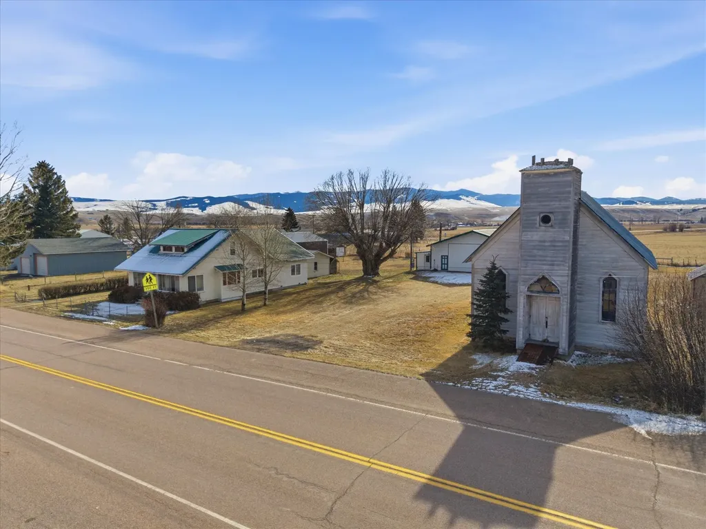 114 & 116 W Main Street Hall MT 59837