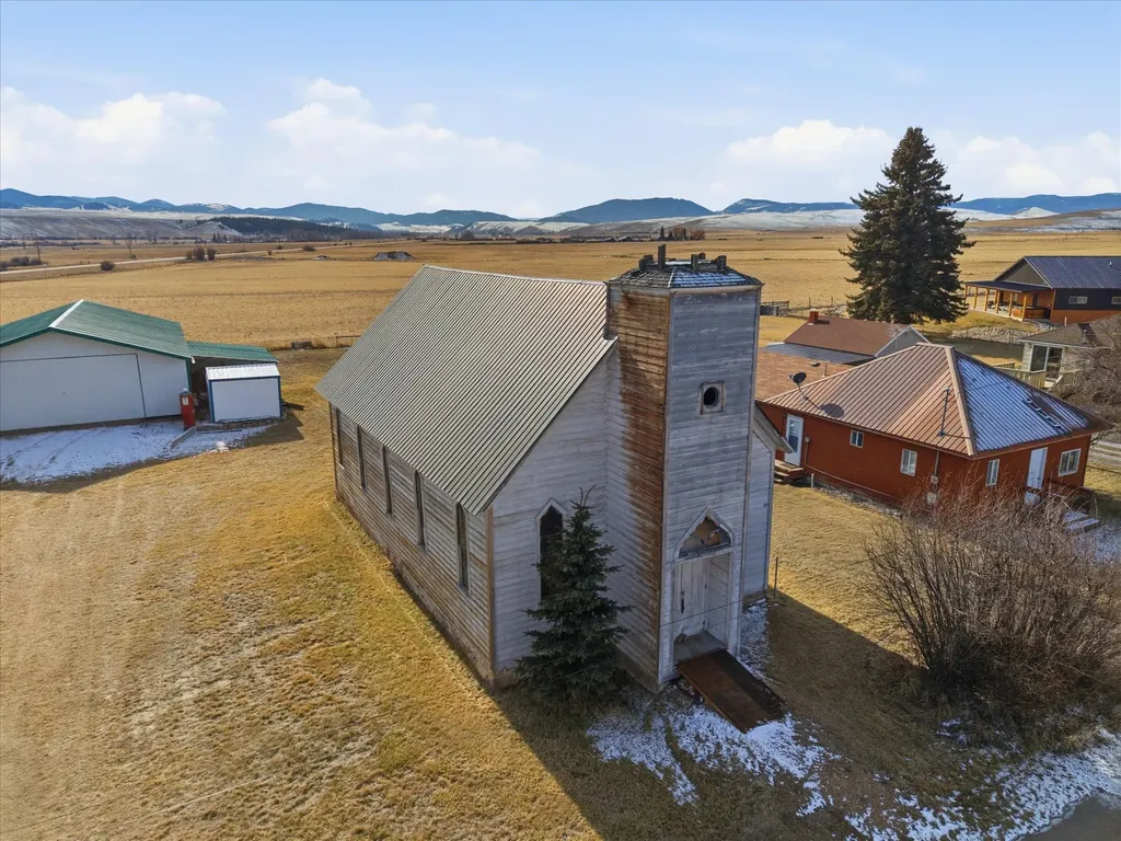 114 & 116 W Main Street Hall MT 59837