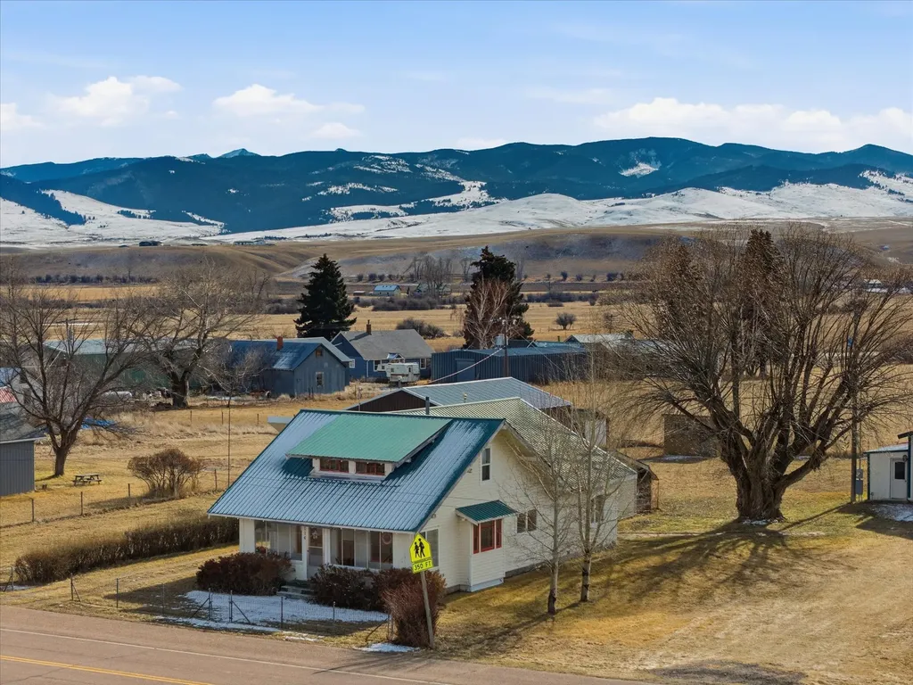 114 & 116 W Main Street Hall MT 59837