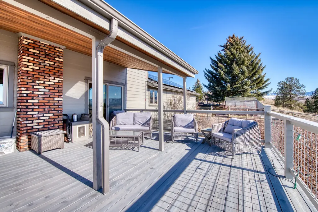 381 Sky West Lane Hamilton MT 59840