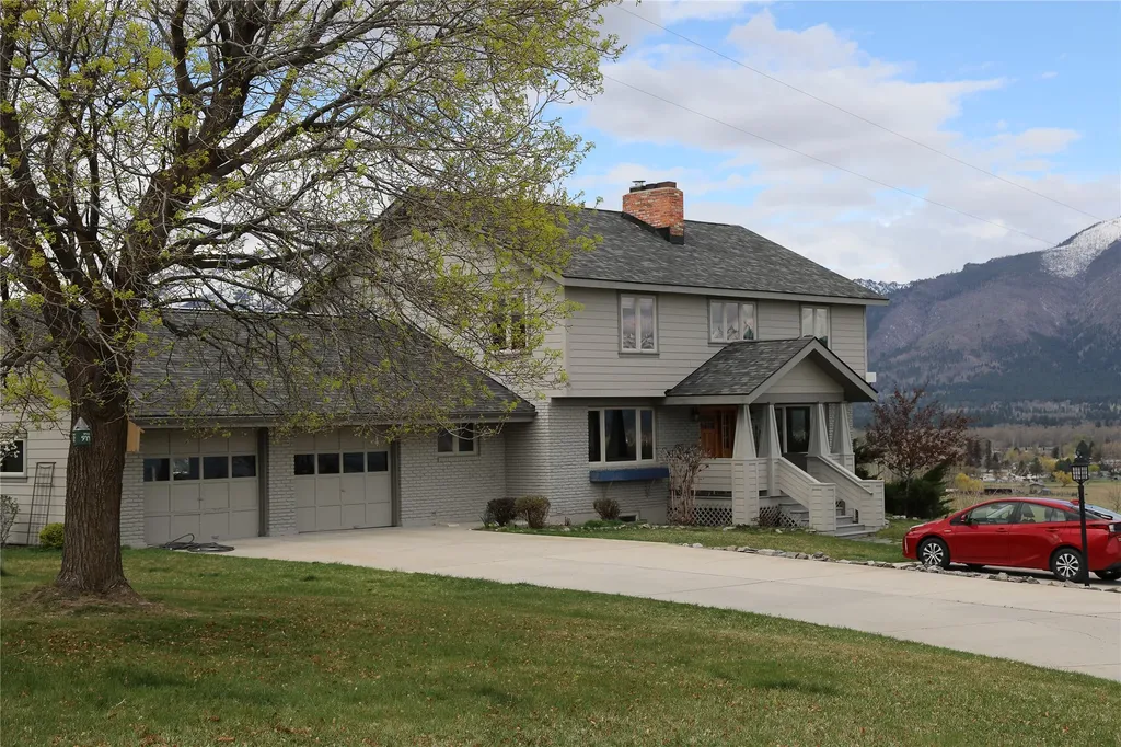 381 Sky West Lane Hamilton MT 59840
