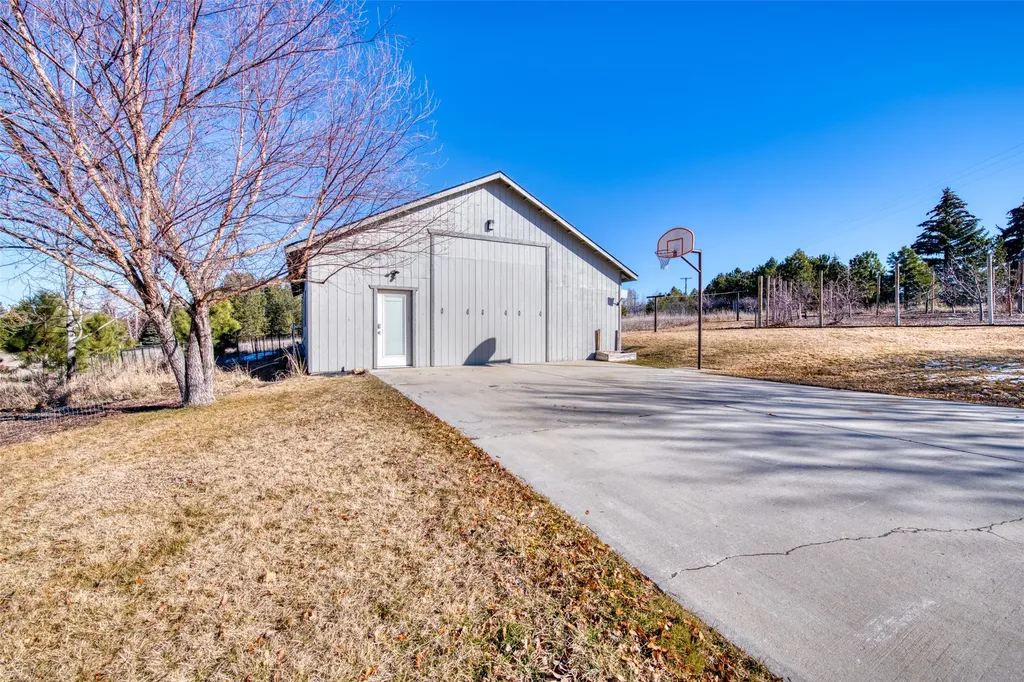 381 Sky West Lane Hamilton MT 59840