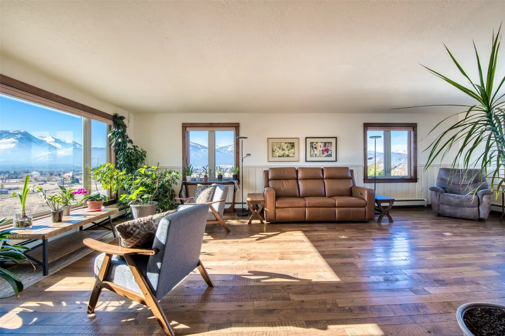 381 Sky West Lane Hamilton MT 59840