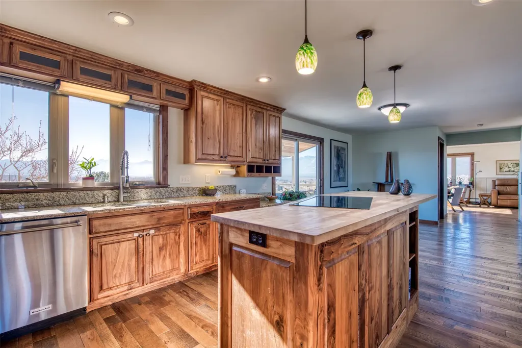 381 Sky West Lane Hamilton MT 59840