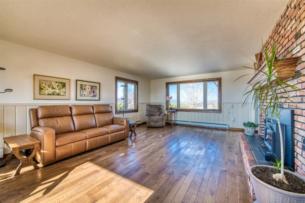381 Sky West Lane Hamilton MT 59840