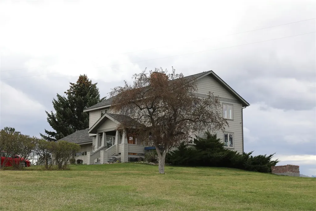 381 Sky West Lane Hamilton MT 59840