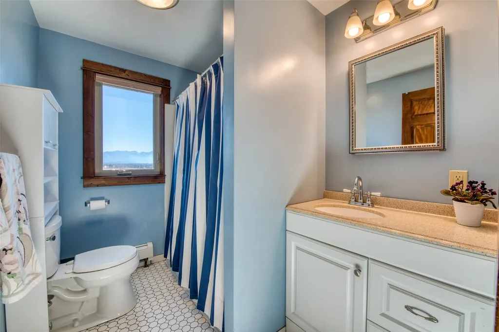 381 Sky West Lane Hamilton MT 59840