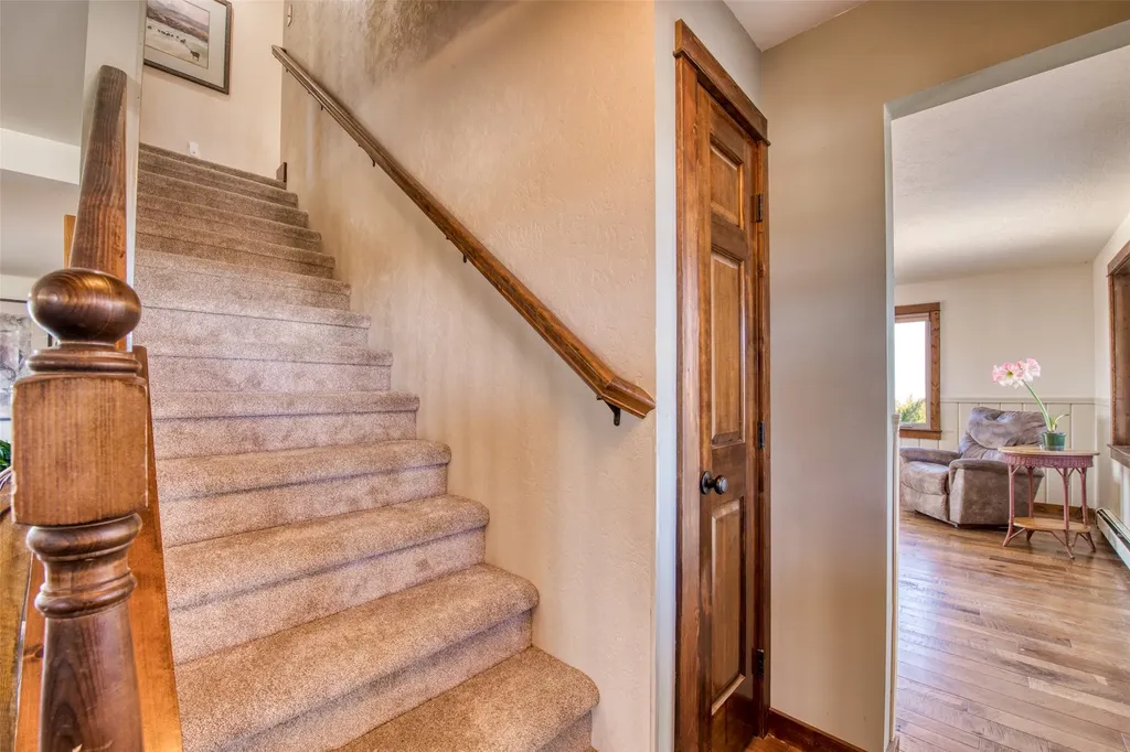 381 Sky West Lane Hamilton MT 59840