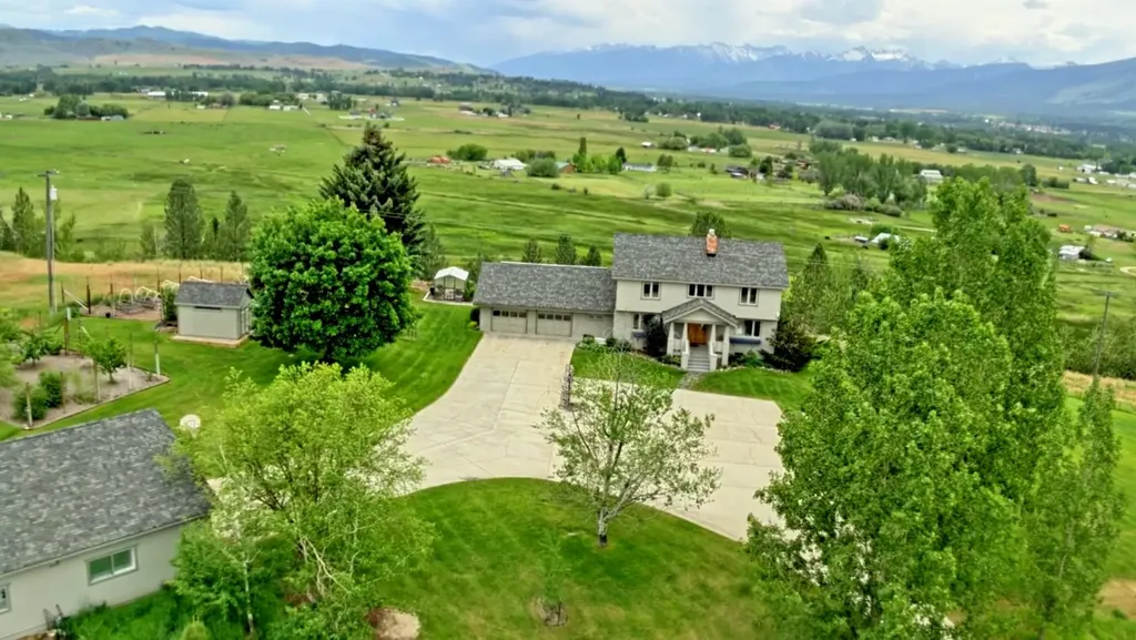 381 Sky West Lane Hamilton MT 59840