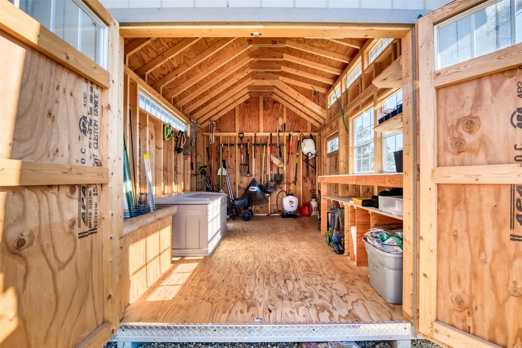 381 Sky West Lane Hamilton MT 59840