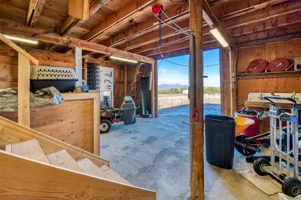 381 Sky West Lane Hamilton MT 59840