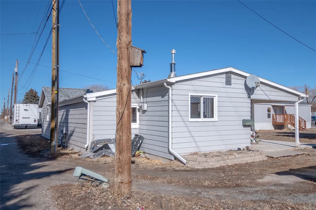 408 S Cedar Street Townsend MT 59644