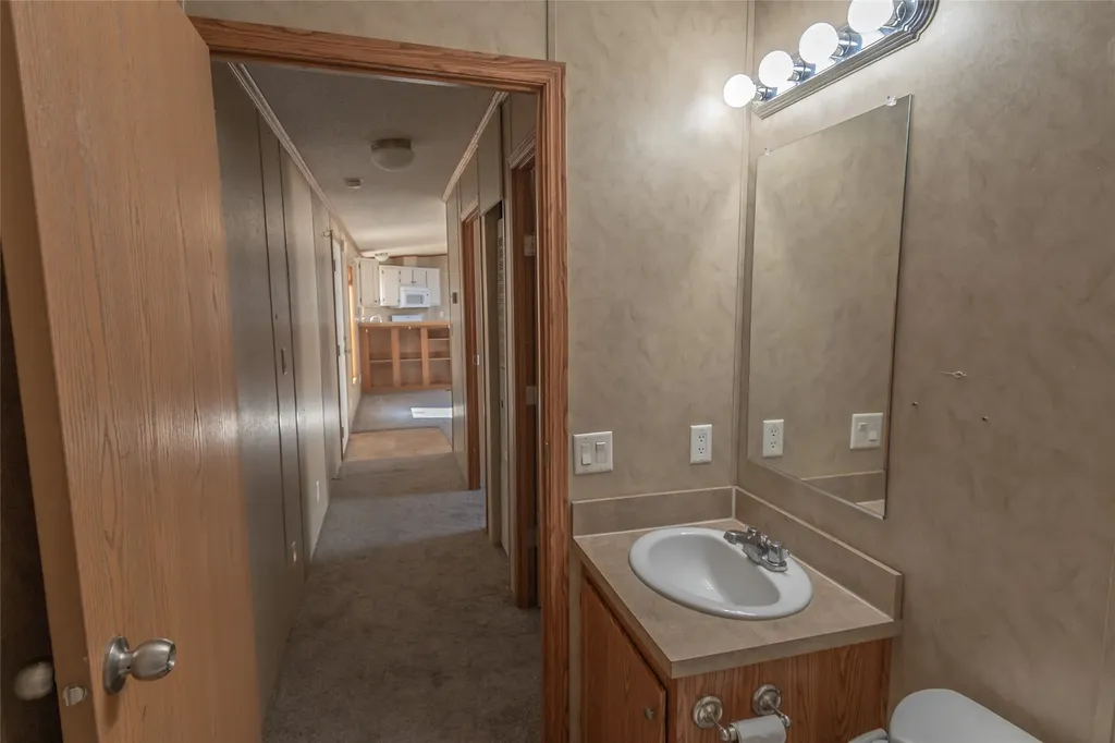 408 S Cedar Street Townsend MT 59644