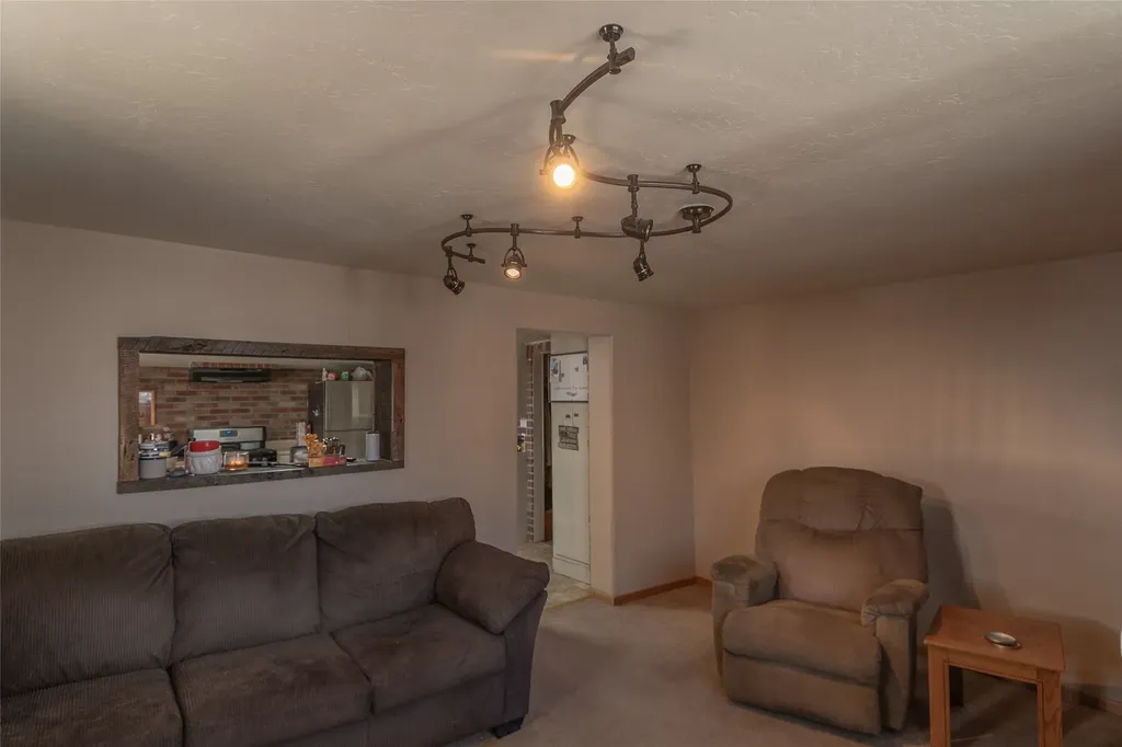 408 S Cedar Street Townsend MT 59644