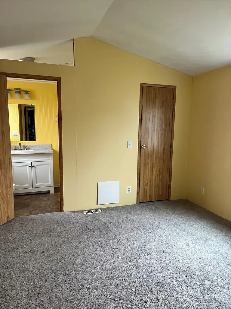 408 S Cedar Street Townsend MT 59644