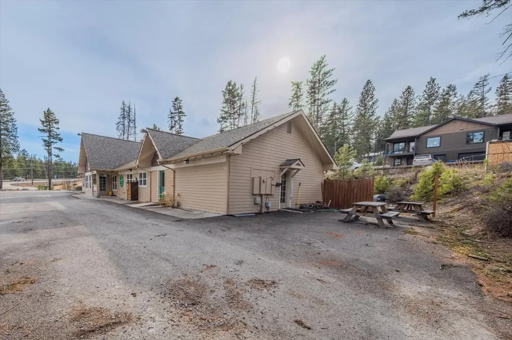 77 Deer Creek Road Somers MT 59932