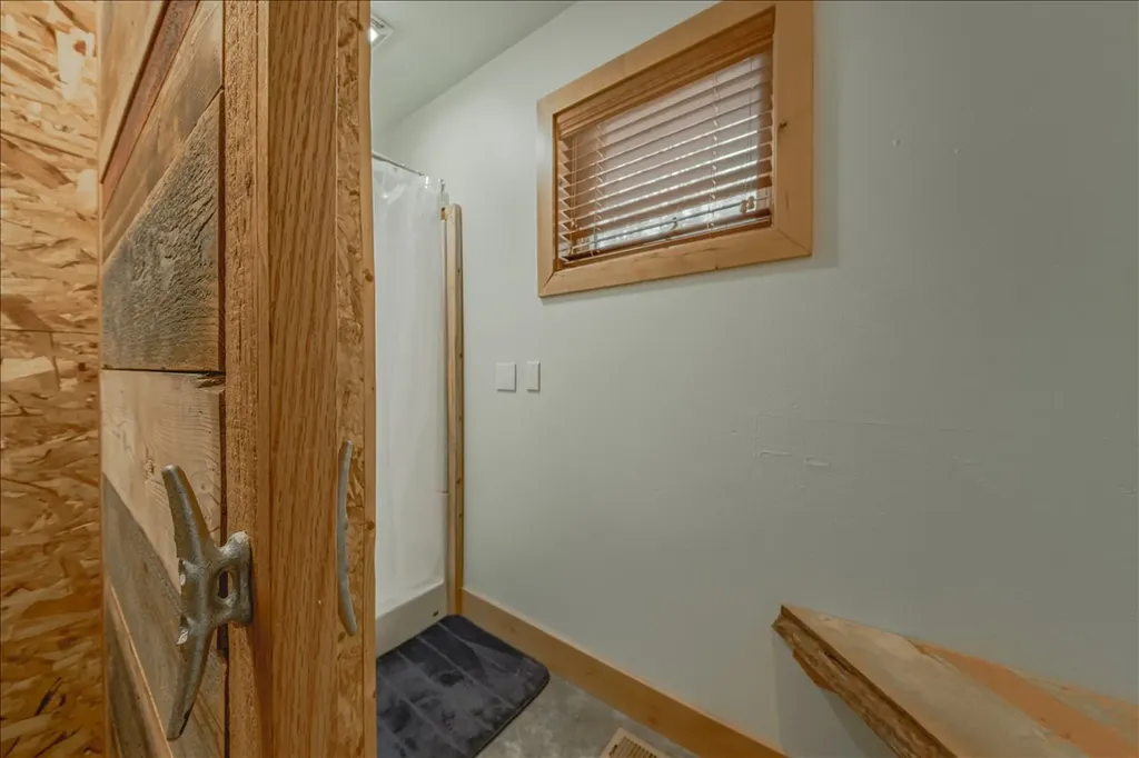 77 Deer Creek Road Somers MT 59932