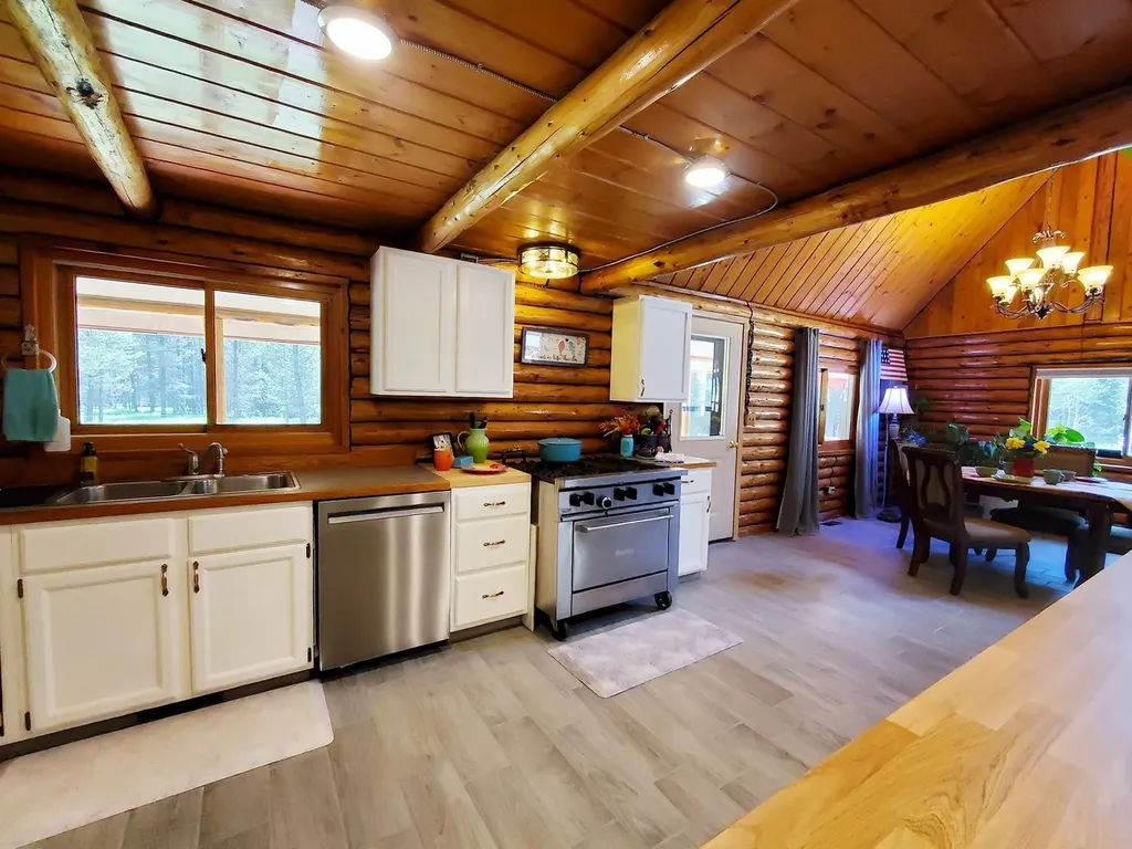 2469 Lincoln Springs Drive Lincoln MT 59639