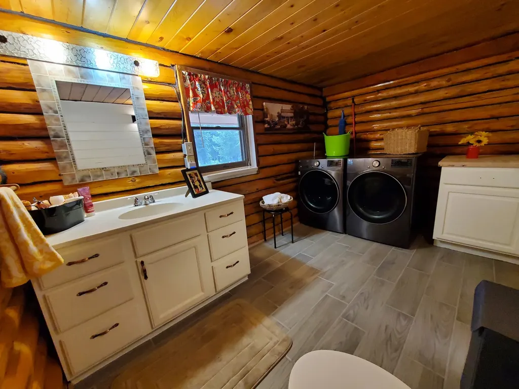 2469 Lincoln Springs Drive Lincoln MT 59639