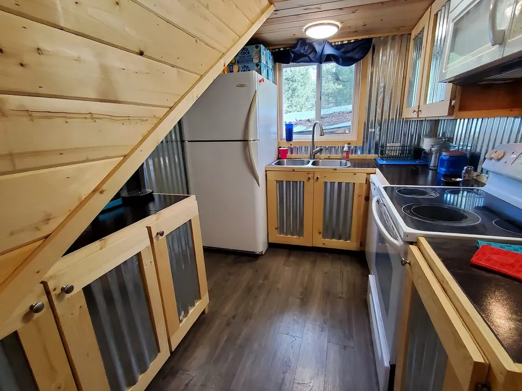 2469 Lincoln Springs Drive Lincoln MT 59639