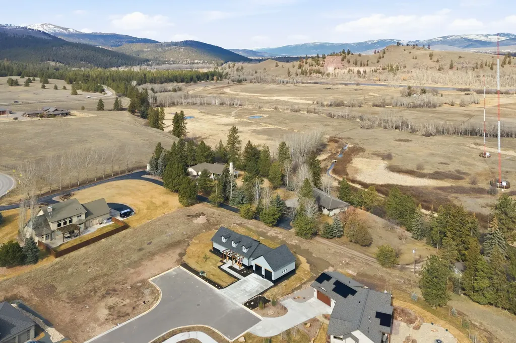 4669 Langdon Court Missoula MT 59804