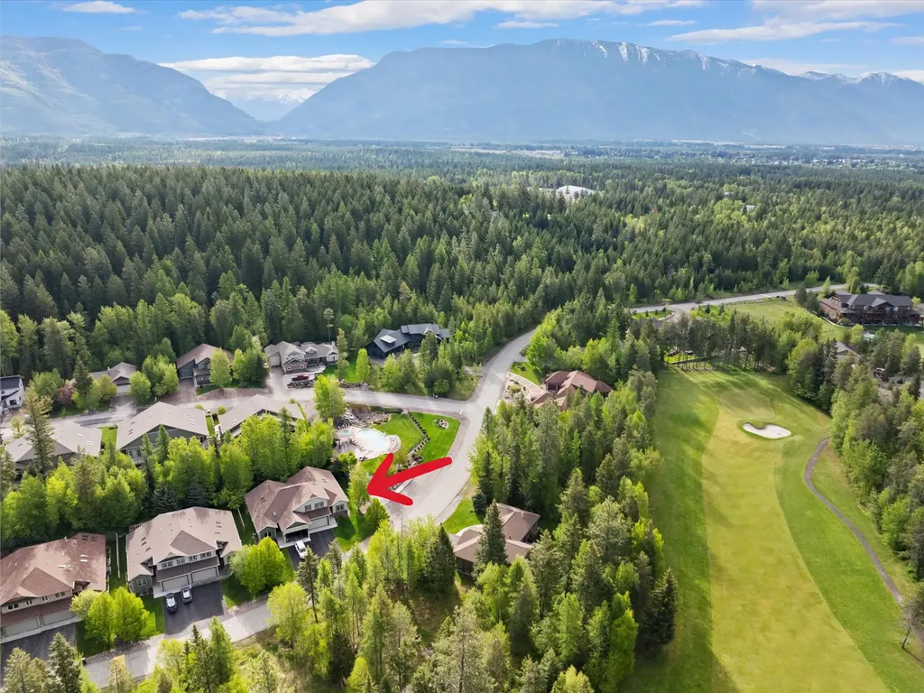 137 Oakmont Loop Columbia Falls MT 59912