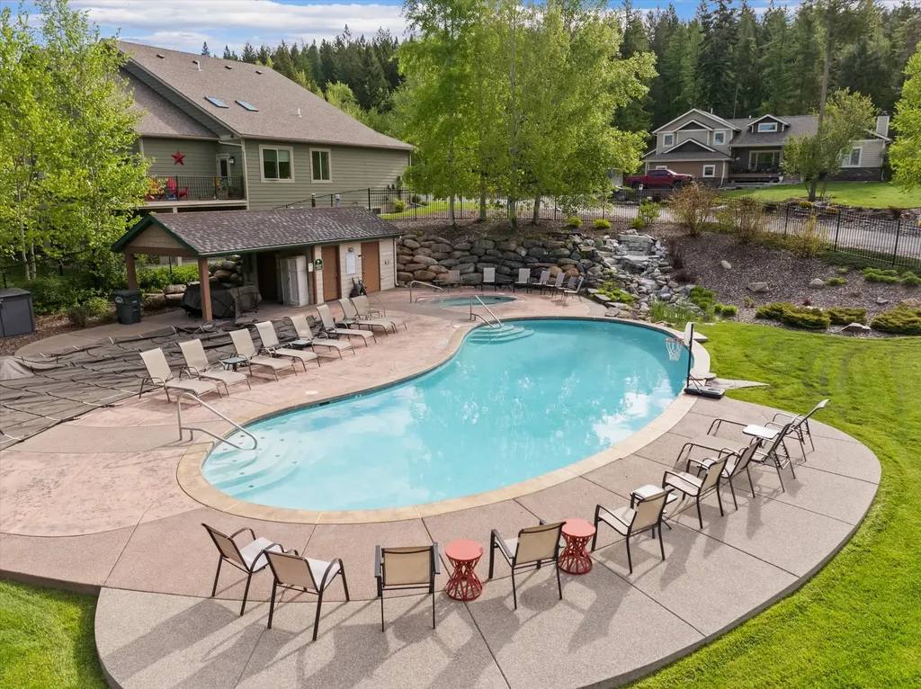 137 Oakmont Loop Columbia Falls MT 59912