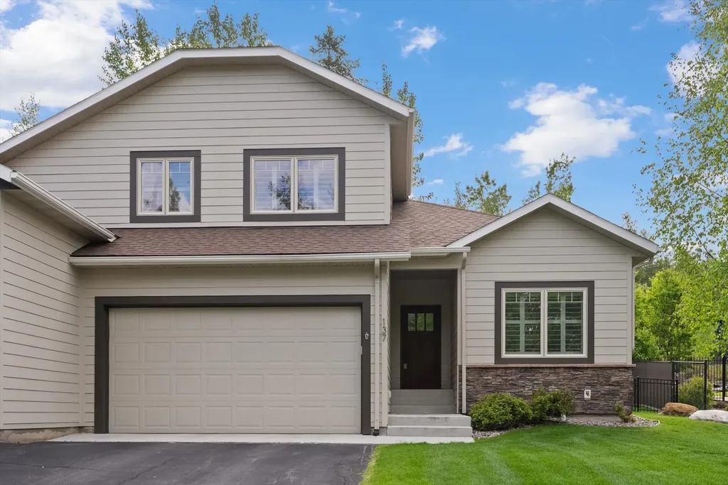 137 Oakmont Loop Columbia Falls MT 59912