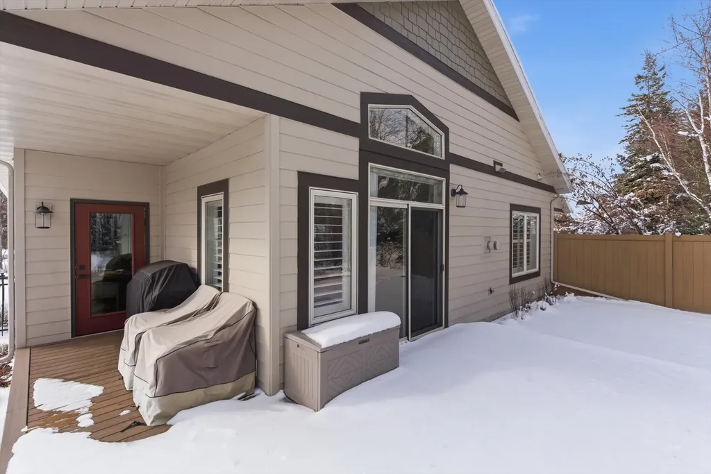 137 Oakmont Loop Columbia Falls MT 59912