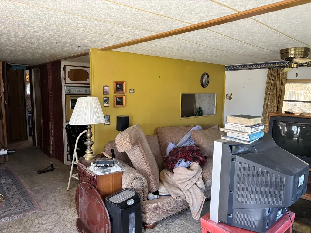 363 Cooper Lane Hamilton MT 59840