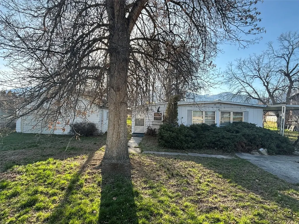 363 Cooper Lane Hamilton MT 59840