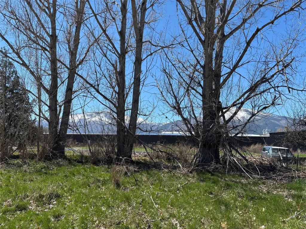 363 Cooper Lane Hamilton MT 59840