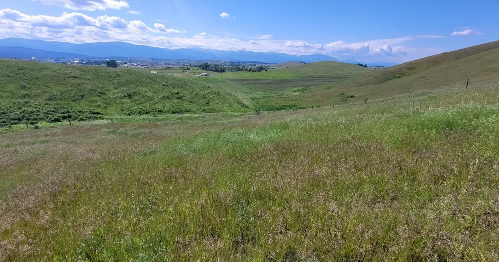 132 Grassy Loop Eureka MT 59917
