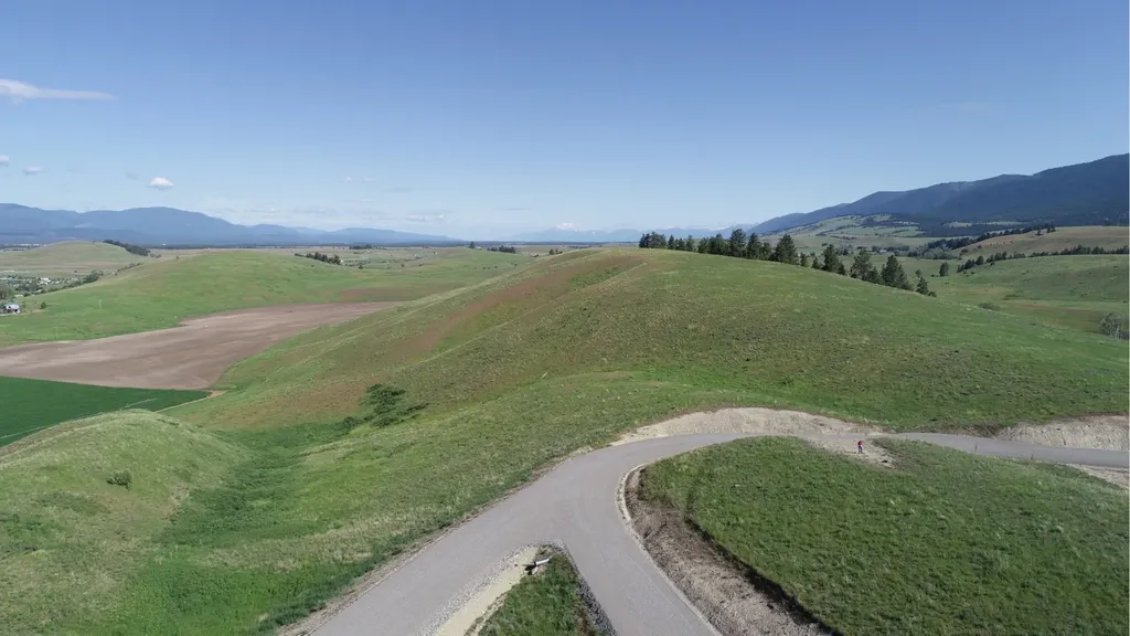 132 Grassy Loop Eureka MT 59917
