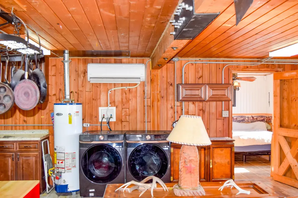 59002 Hillside Road St Ignatius MT 59865