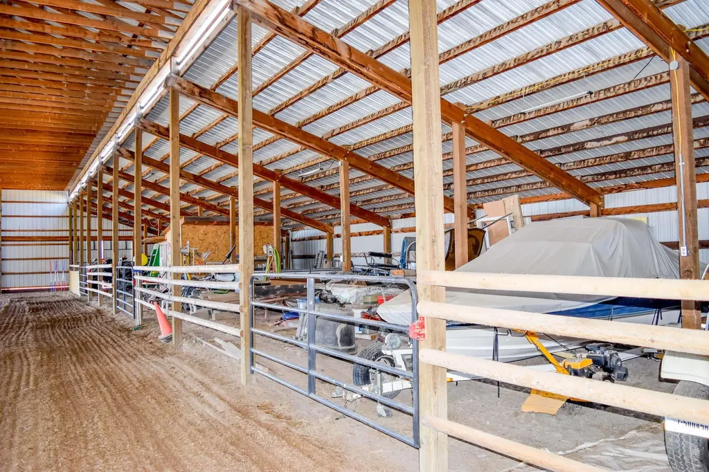 59002 Hillside Road St Ignatius MT 59865