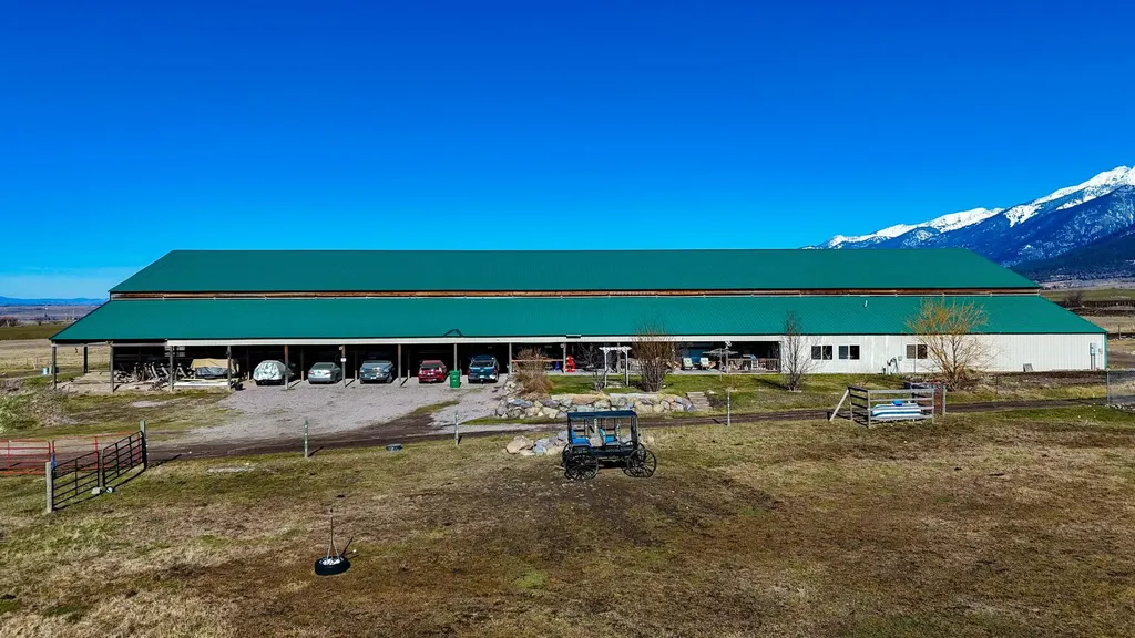 59002 Hillside Road St Ignatius MT 59865