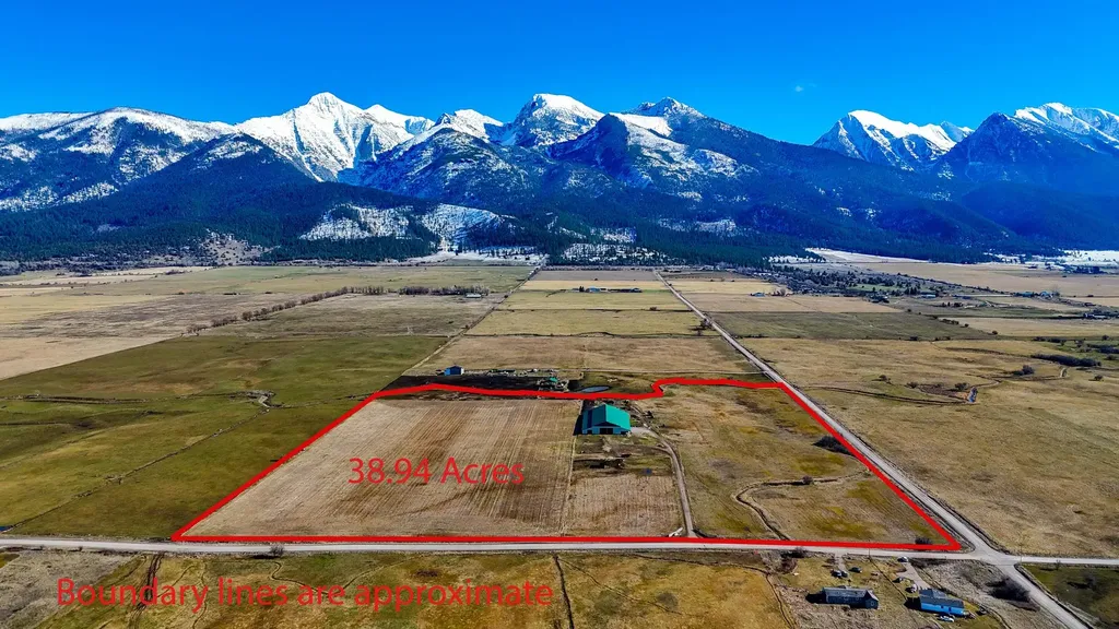 59002 Hillside Road St Ignatius MT 59865